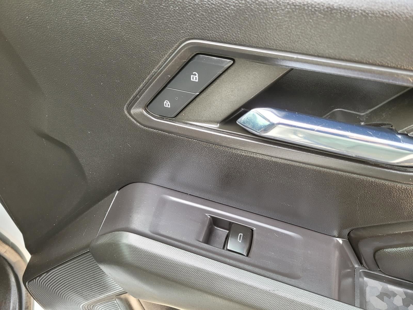 Used 2023 Chevrolet Colorado LT image 8