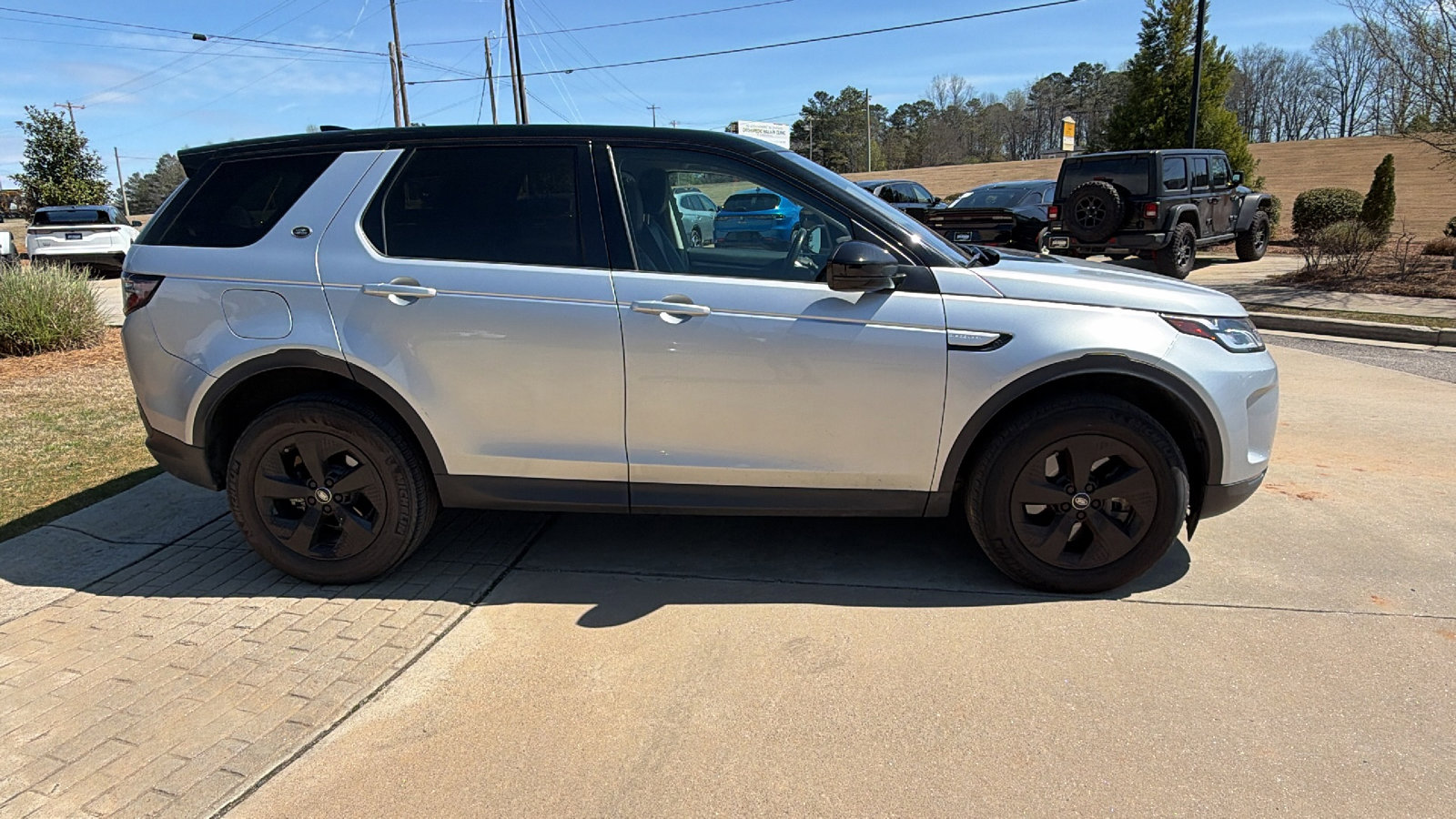 Used 2020 Land Rover Discovery Sport S image 7