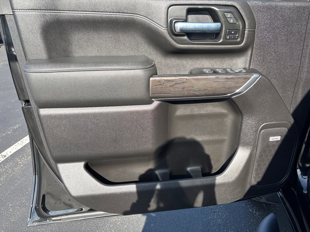 Certified 2023 Chevrolet Silverado 2500 LTZ w/ LTZ Plus Package AWD/4WD image 28