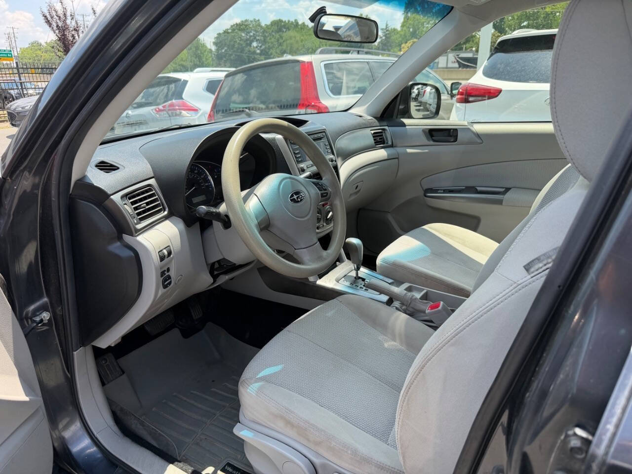 Used 2012 Subaru Forester 2.5X w/ Alloy Wheel Pkg AWD/4WD image 7