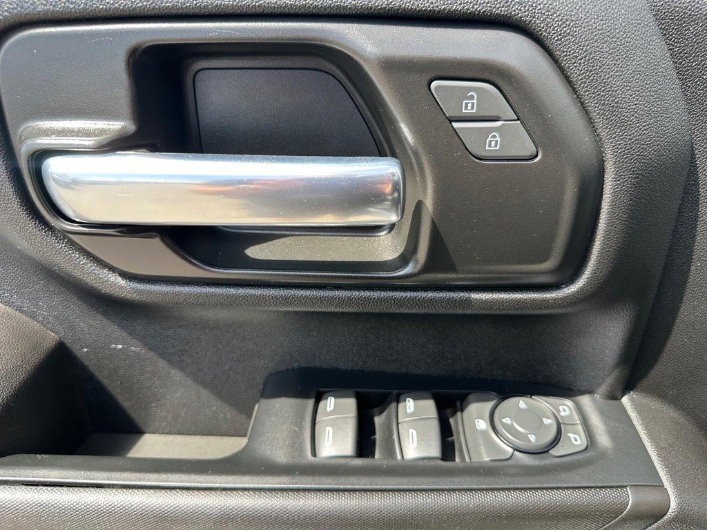 Used 2023 Chevrolet Silverado 2500 W/T w/ WT Fleet Convenience Package image 33