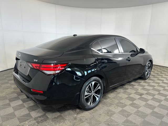 Used 2023 Nissan Sentra SV image 3