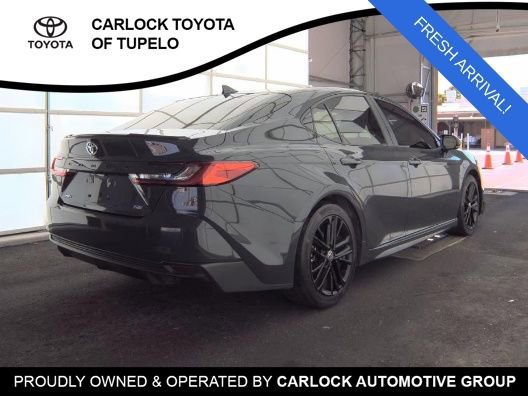Used 2025 Toyota Camry SE FWD image 4