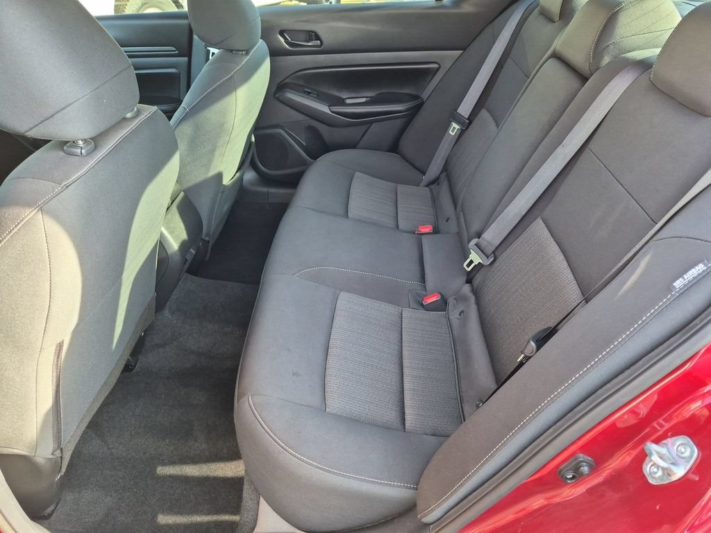 Used 2024 Nissan Altima 2.5 SV w/ SV Premium Package AWD/4WD image 25