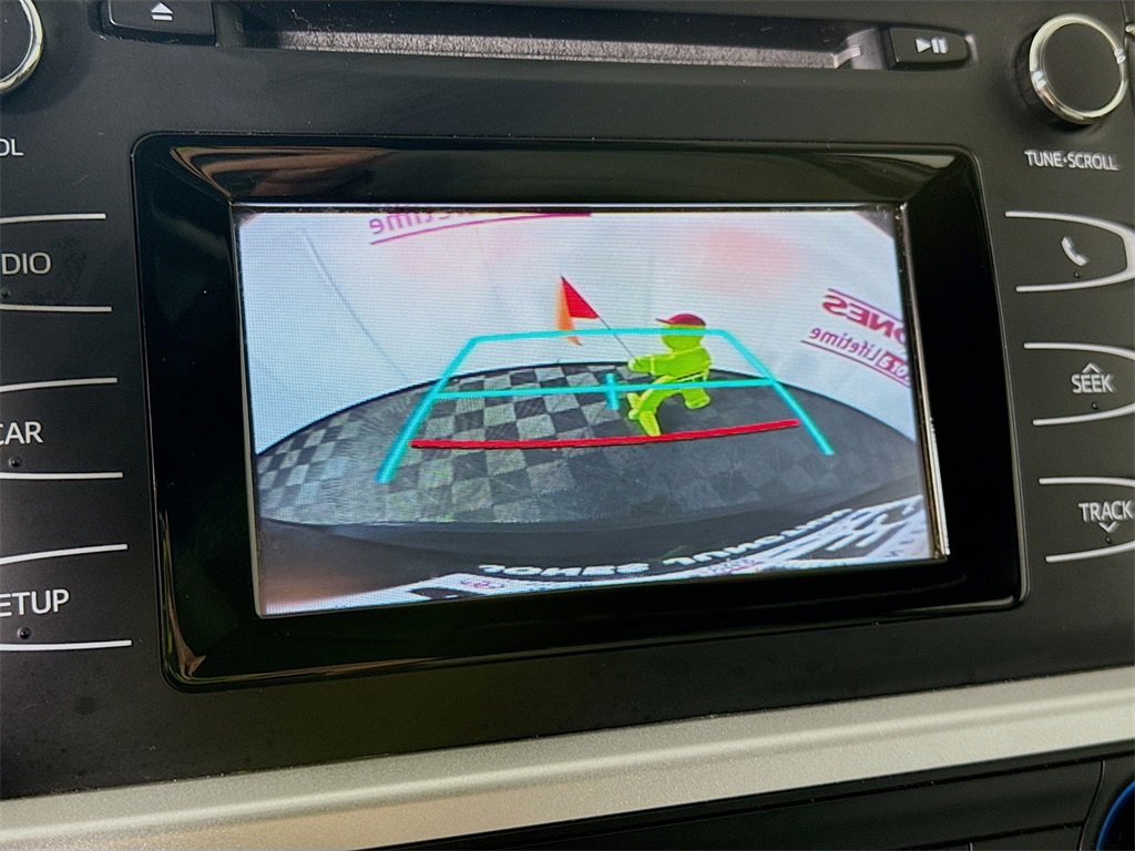 Certified 2019 Toyota Highlander LE image 6