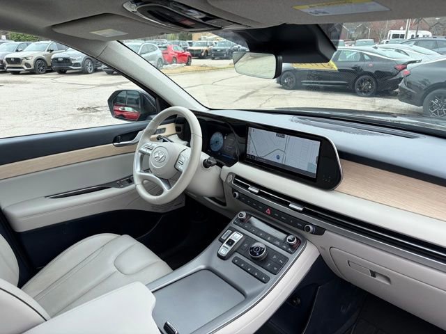 Used 2024 Hyundai Palisade Limited image 31