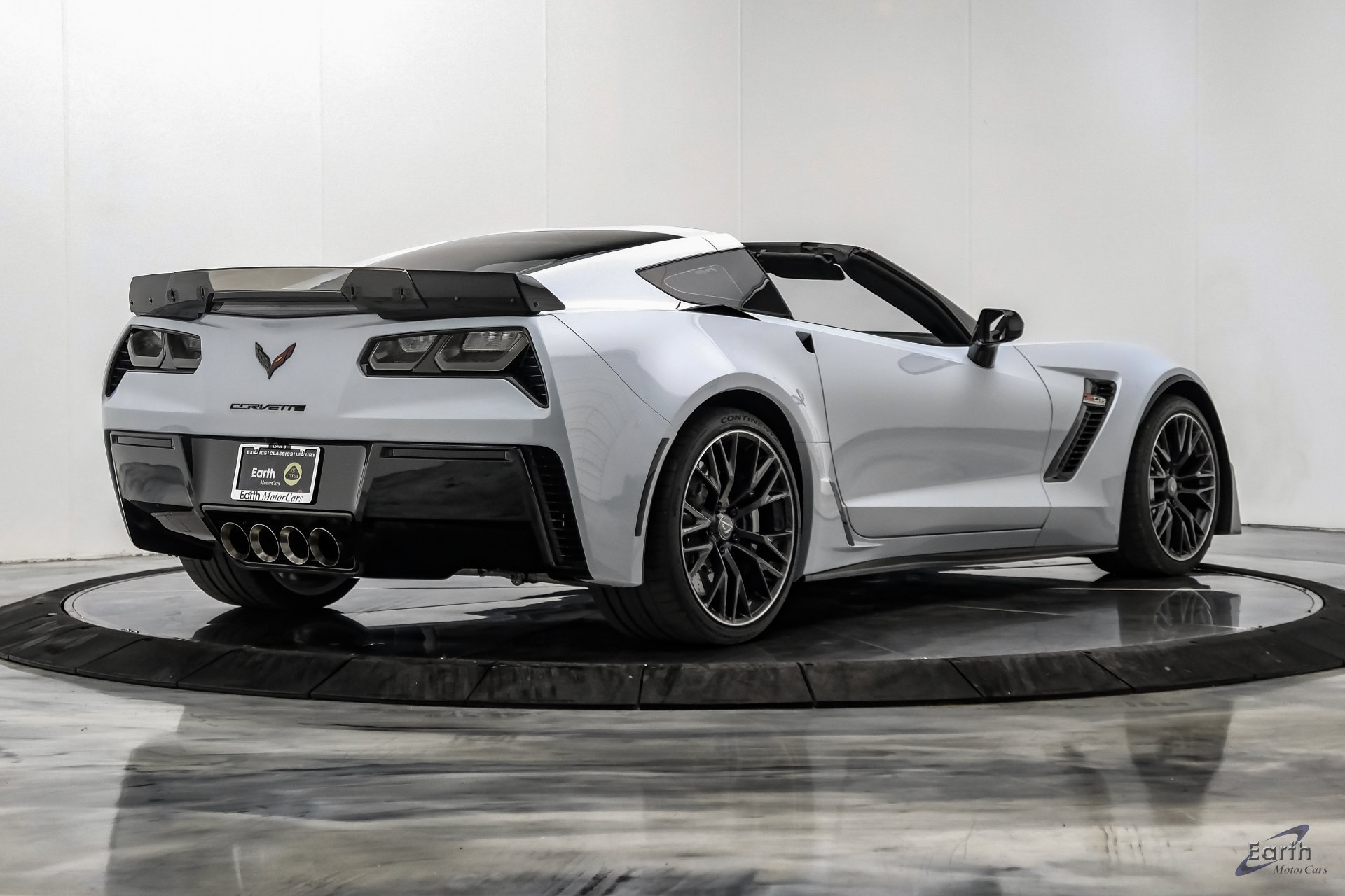 Used 2019 Chevrolet Corvette Z06 RWD image 19