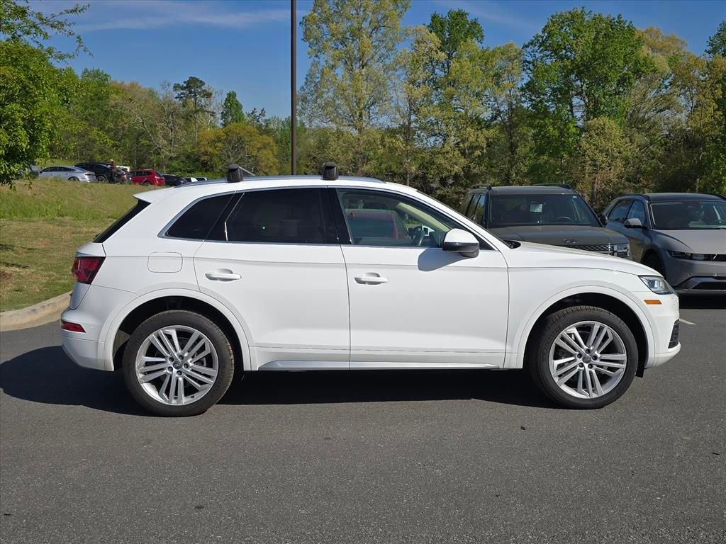 Used 2018 Audi Q5 2.0T Premium Plus w/ Premium Plus Package image 2