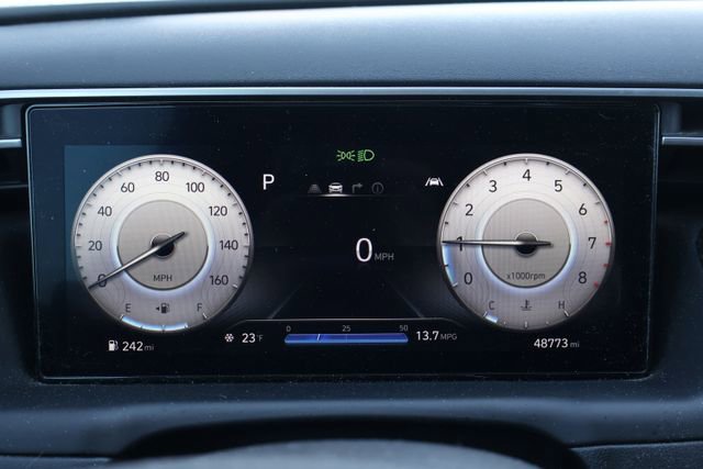 Used 2023 Hyundai Santa Cruz Limited image 9