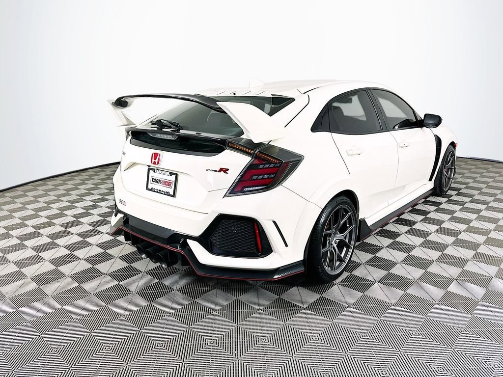 Used 2019 Honda Civic Type R image 11