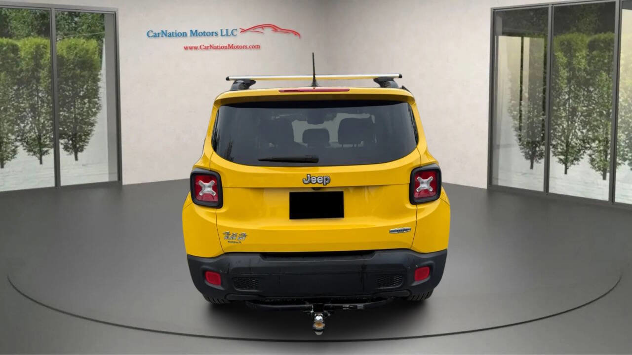 Used 2017 Jeep Renegade Latitude image 6