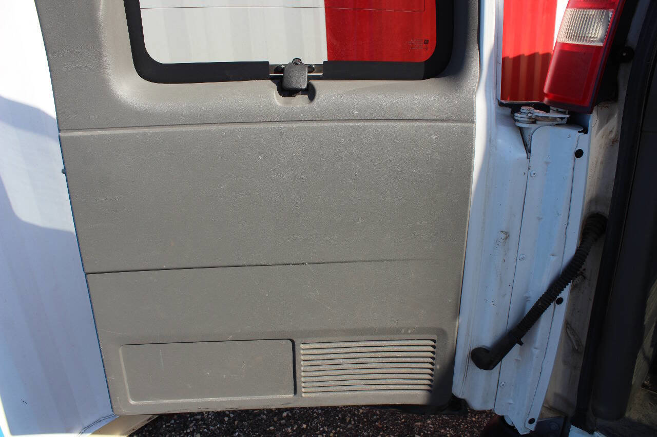 Used 2013 Chevrolet Express 3500 LT w/ LT Preferred Equipment Group image 8