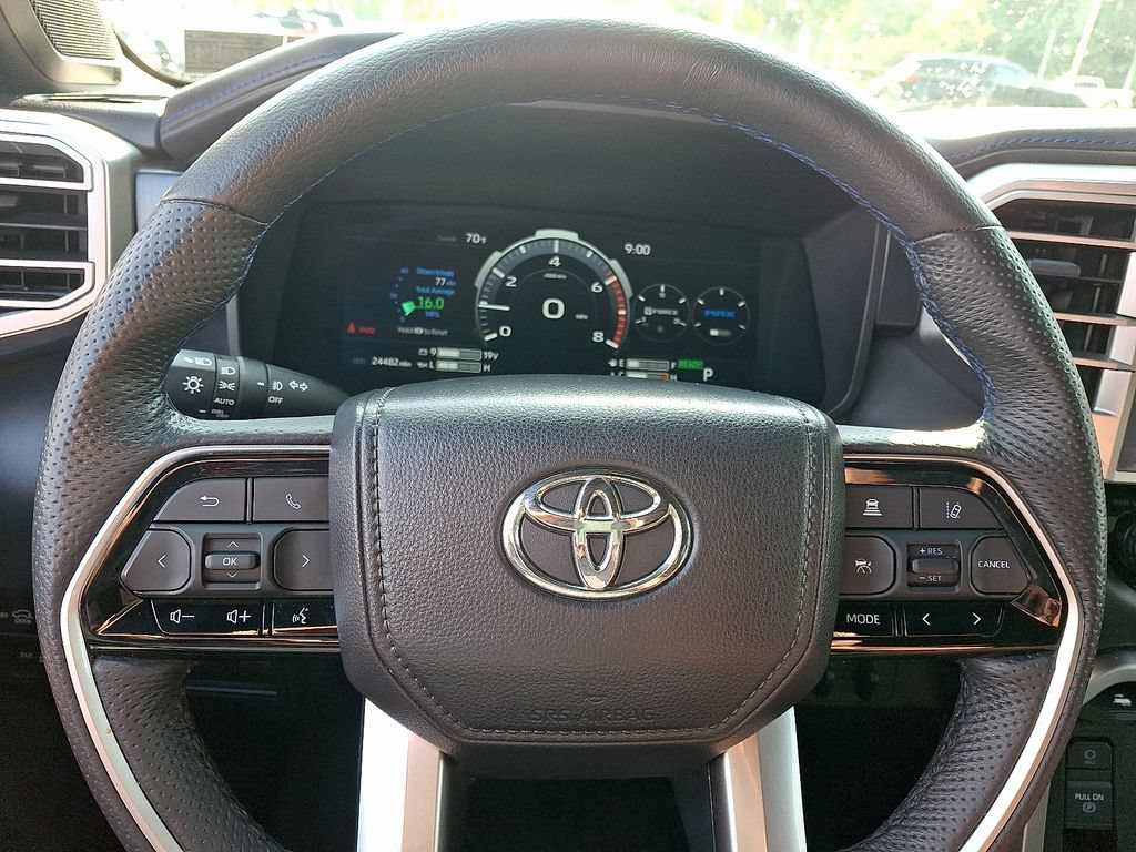 Used 2024 Toyota Sequoia Platinum AWD/4WD image 23