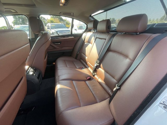 Used 2013 BMW 528i xDrive Sedan AWD/4WD image 12