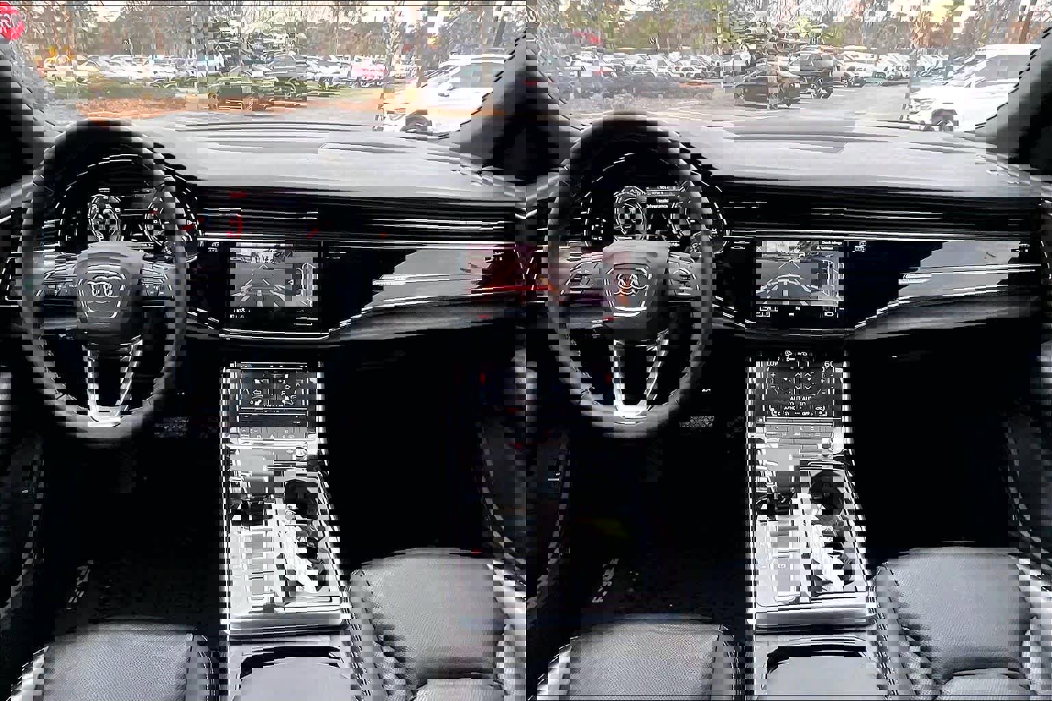 Used 2021 Audi Q8 Premium Plus w/ Premium Plus Package image 16