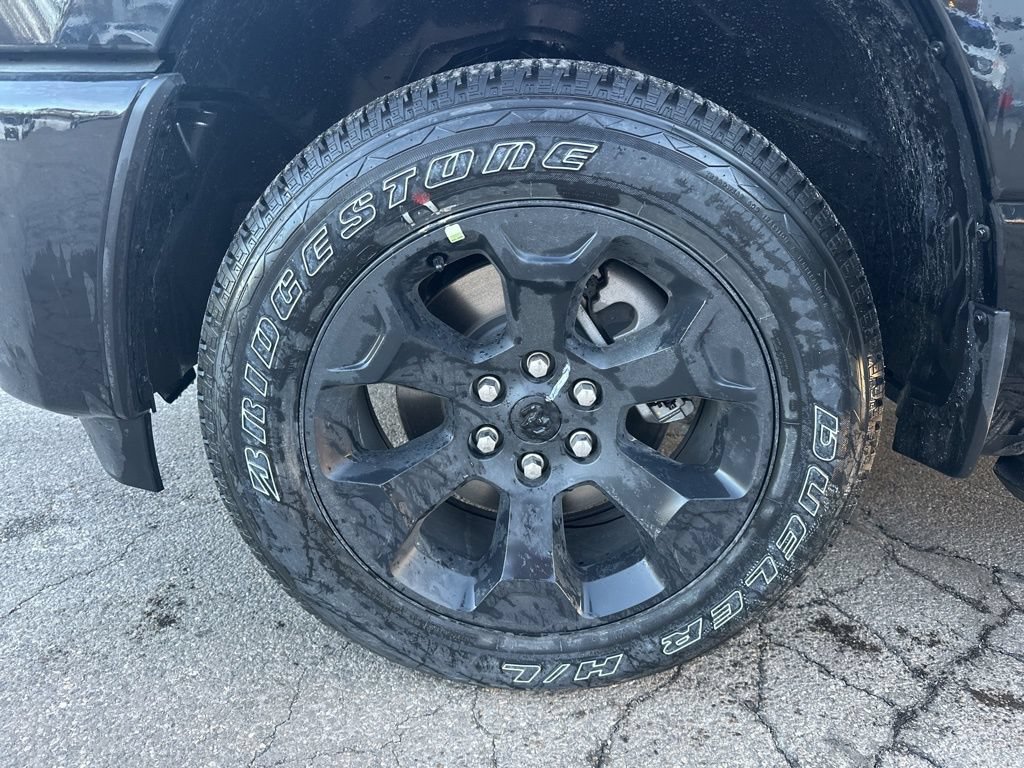 New 2026 RAM 1500 Express AWD/4WD image 31