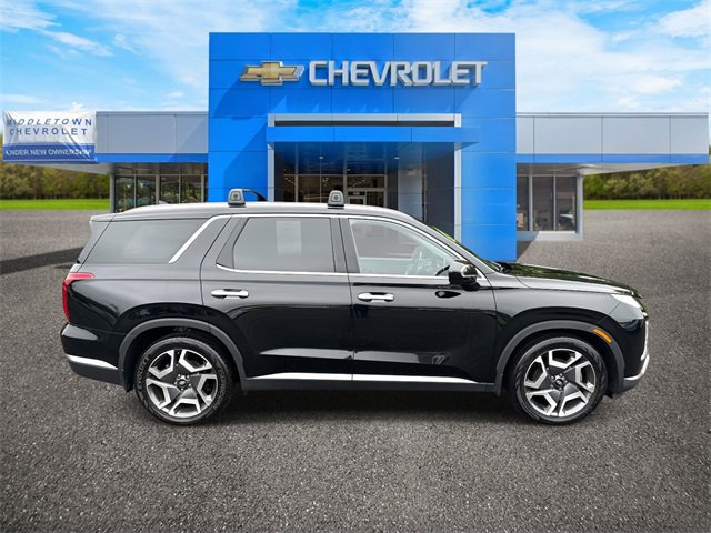 Used 2023 Hyundai Palisade Limited image 4