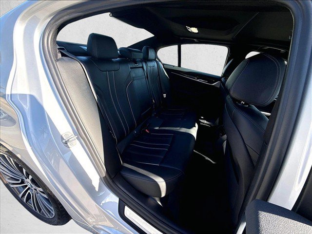Used 2020 BMW 530i w/ Convenience Package RWD image 28