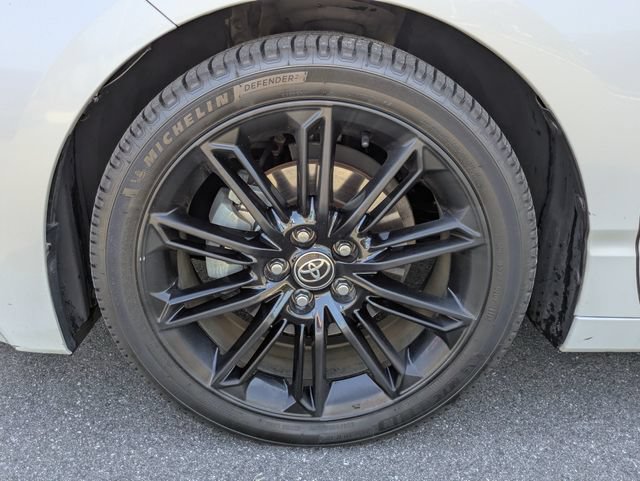 Used 2022 Toyota Avalon XSE FWD image 9