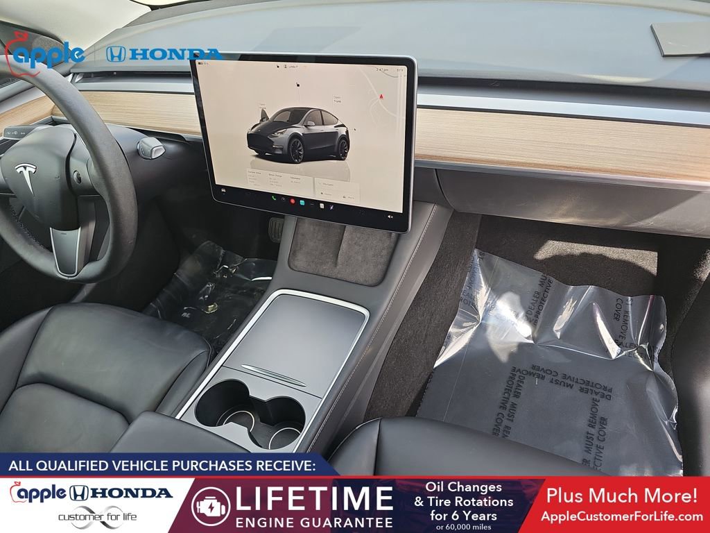 Used 2023 Tesla Model Y Long Range image 30