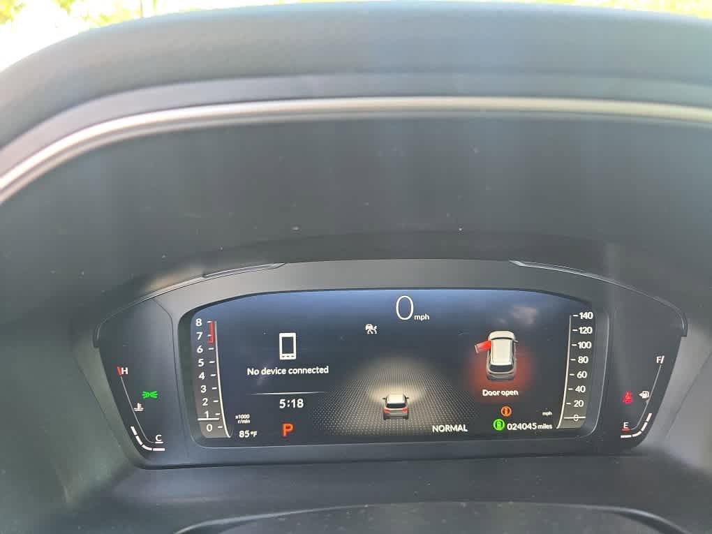 Used 2024 Honda Pilot Elite image 8