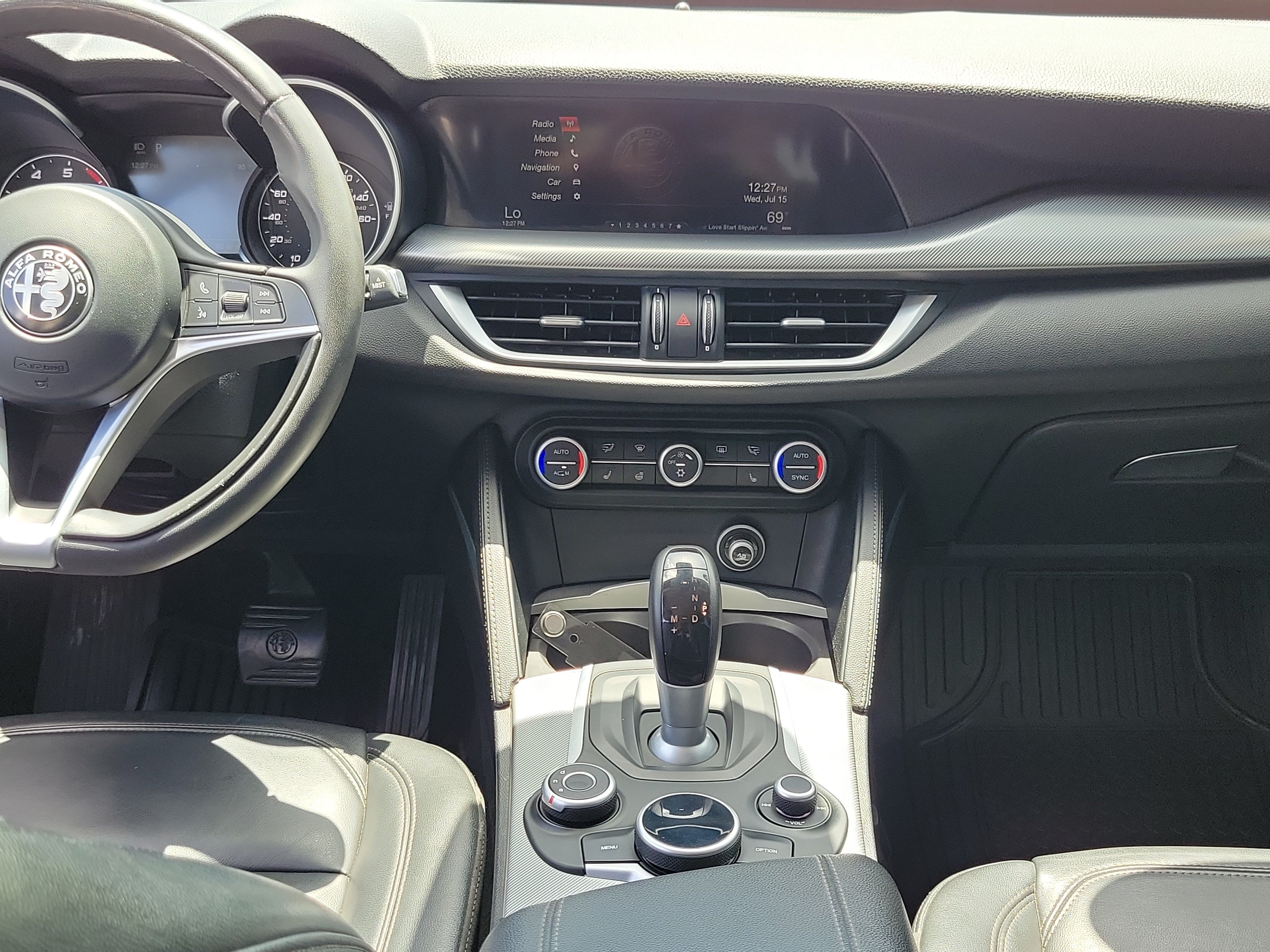 Used 2018 Alfa Romeo Stelvio Ti AWD/4WD image 21