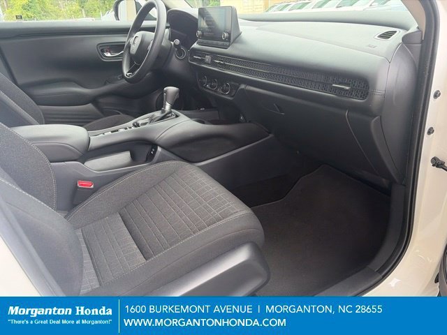 Used 2025 Honda HR-V LX image 32