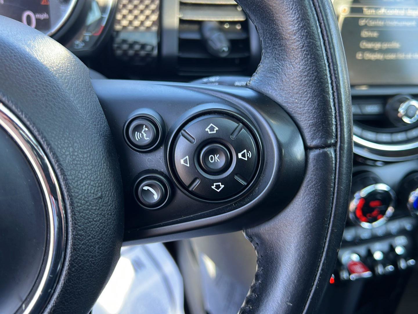 Used 2018 MINI Cooper S FWD image 26