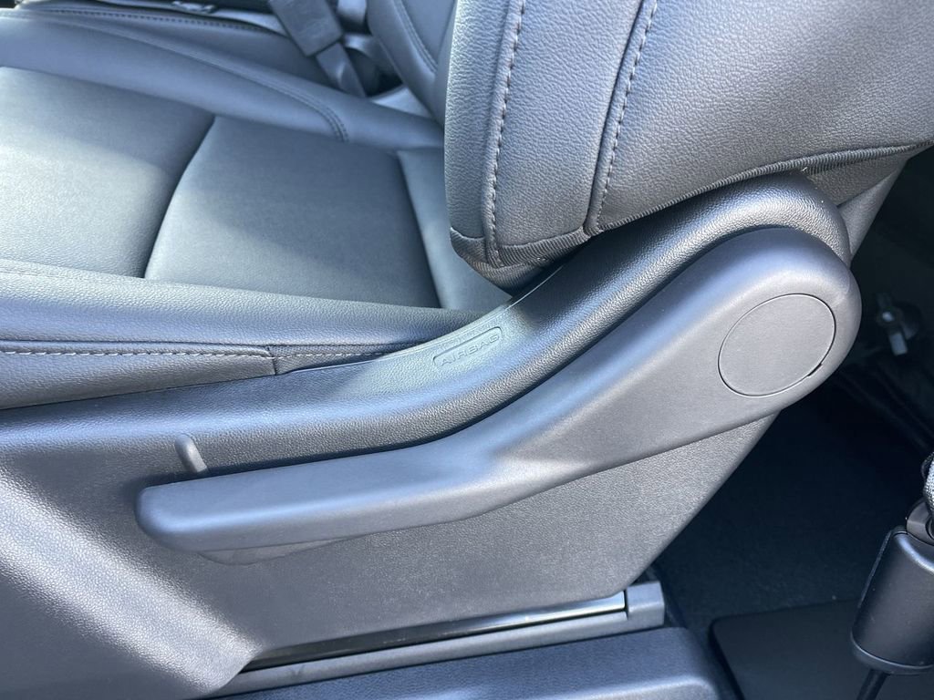 New 2026 Chevrolet Silverado 1500 W/T w/ WT Safety Package AWD/4WD image 12