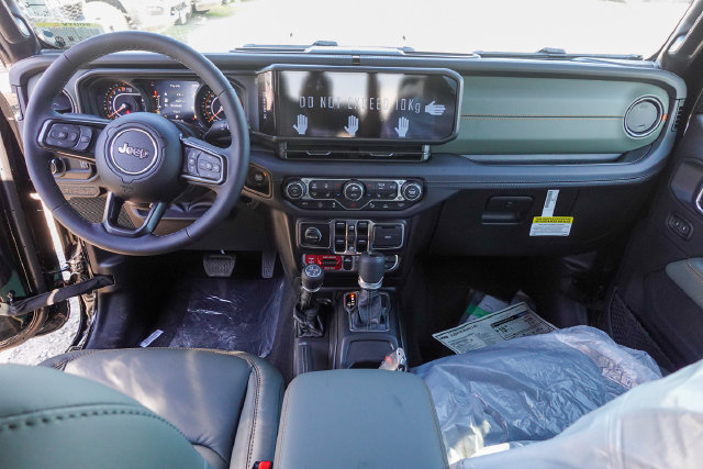 New 2026 Jeep Gladiator Mojave AWD/4WD image 24