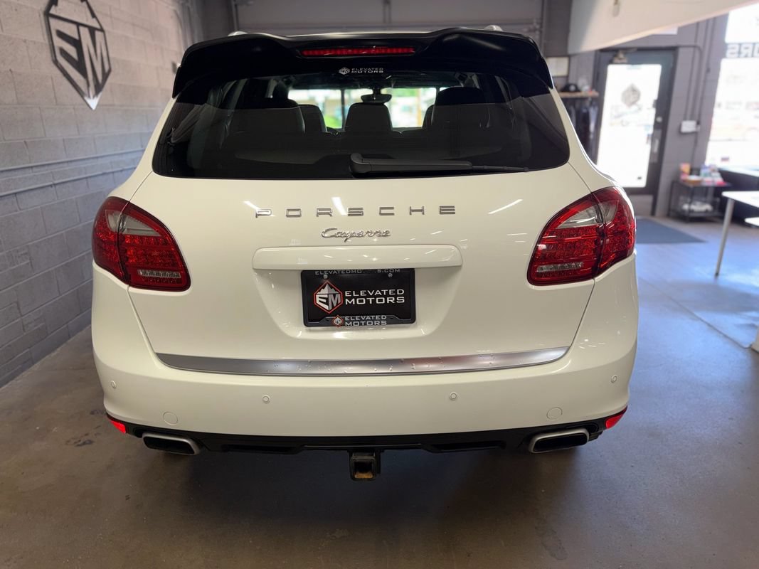 Used 2014 Porsche Cayenne Diesel Platinum Edition AWD/4WD image 6