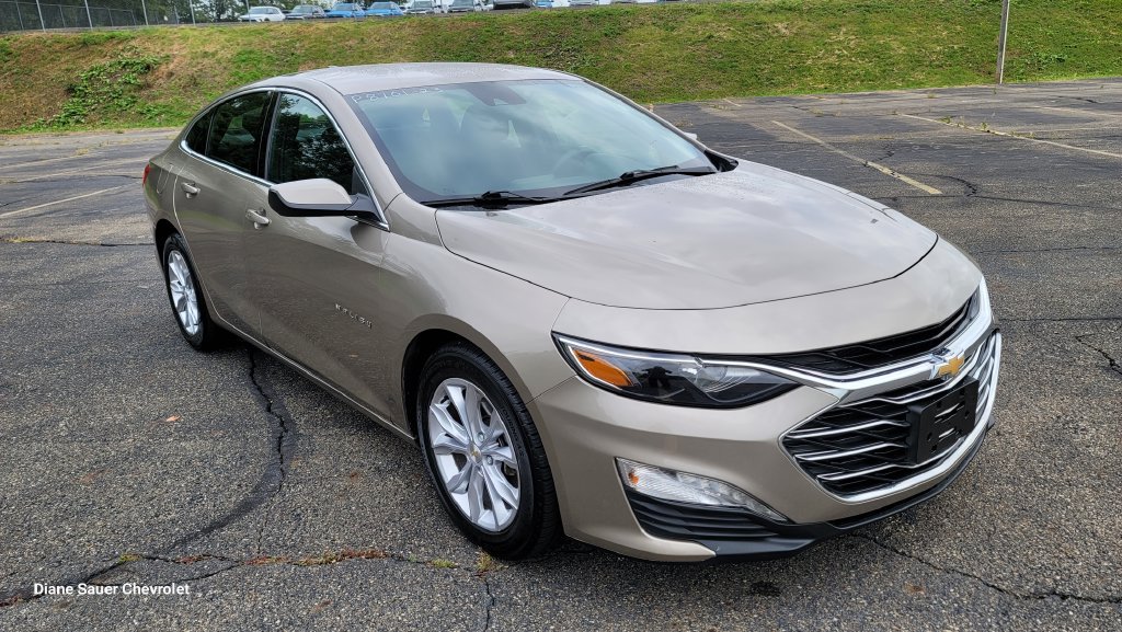 Used 2023 Chevrolet Malibu LT FWD image 16
