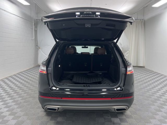 Certified 2023 Lincoln Nautilus Reserve w/ Monochromatic Package AWD/4WD image 10