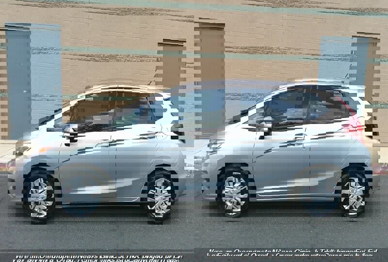 Used 2019 Honda Fit LX image 5