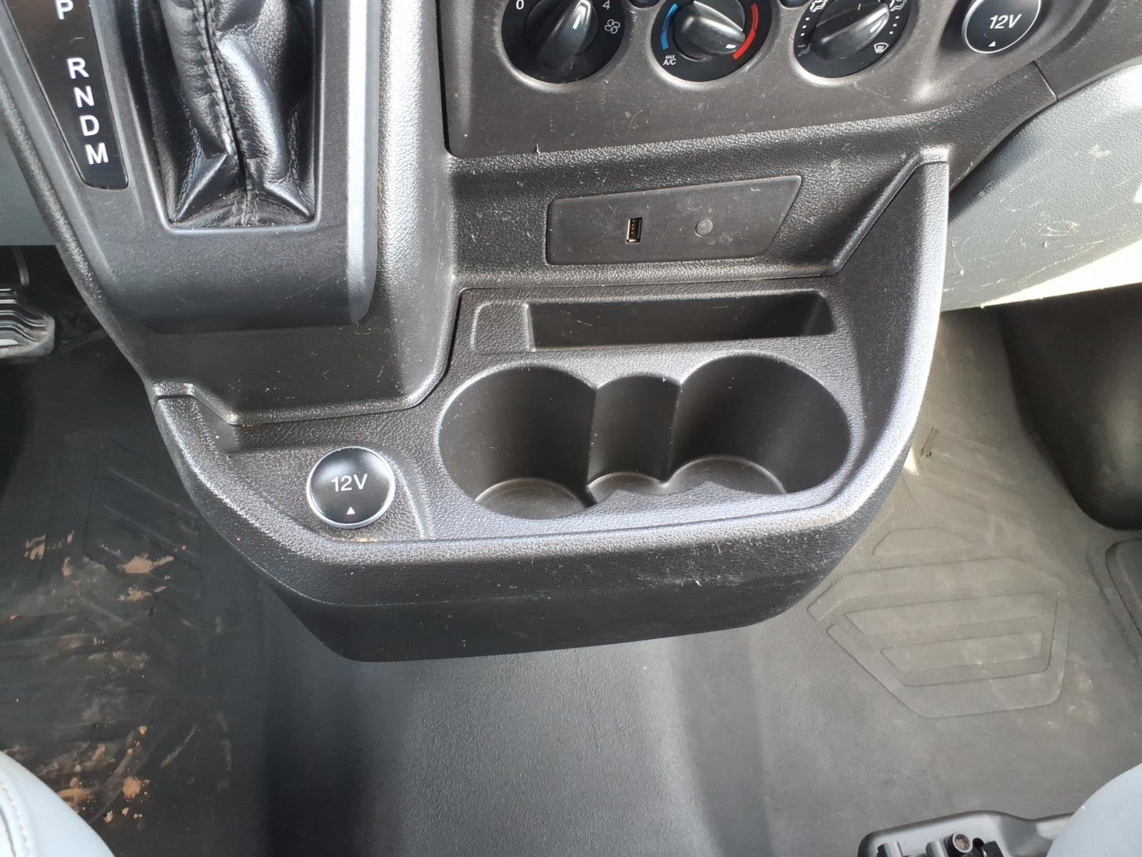 Used 2019 Ford Transit 250 148 Medium Roof image 17