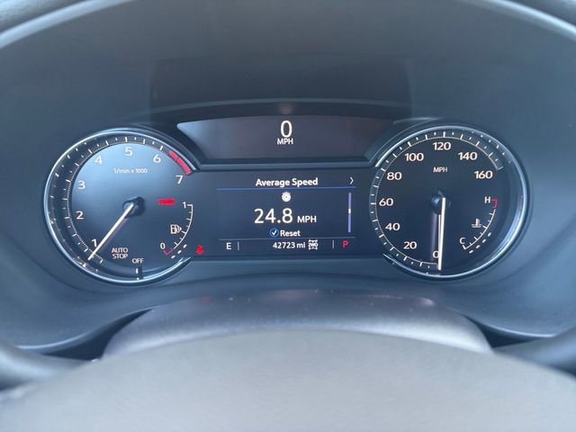 Used 2022 Cadillac XT4 Premium Luxury w/ Safety Alert Package image 9