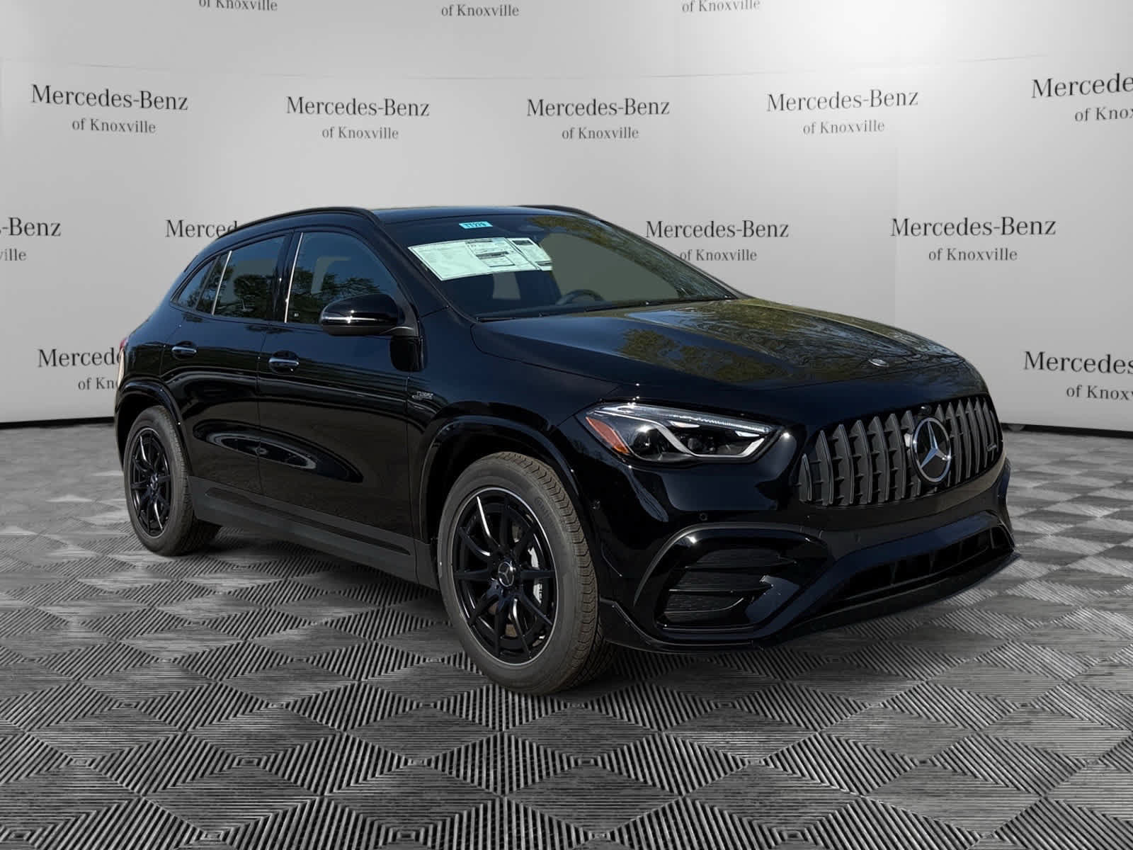 Used 2026 Mercedes-Benz GLA 35 AMG 4MATIC image 7