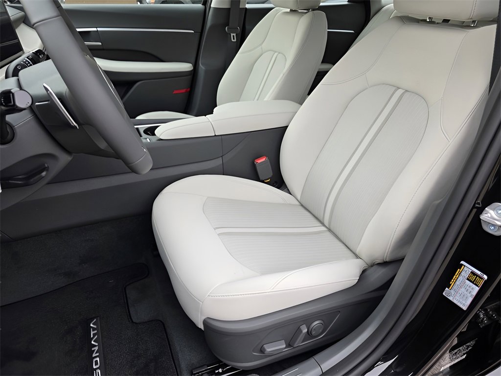 New 2026 Hyundai Sonata SEL image 13