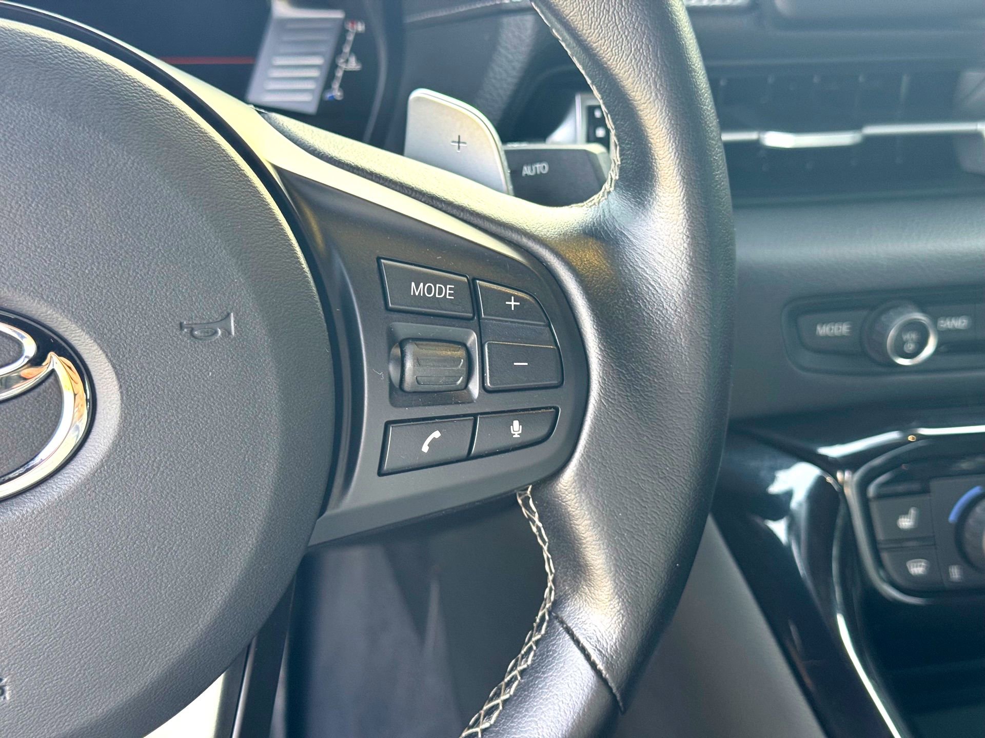 Used 2023 Toyota Supra Premium image 26