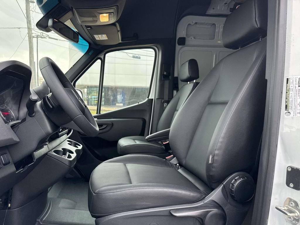 New 2025 Mercedes-Benz Sprinter 2500 image 8