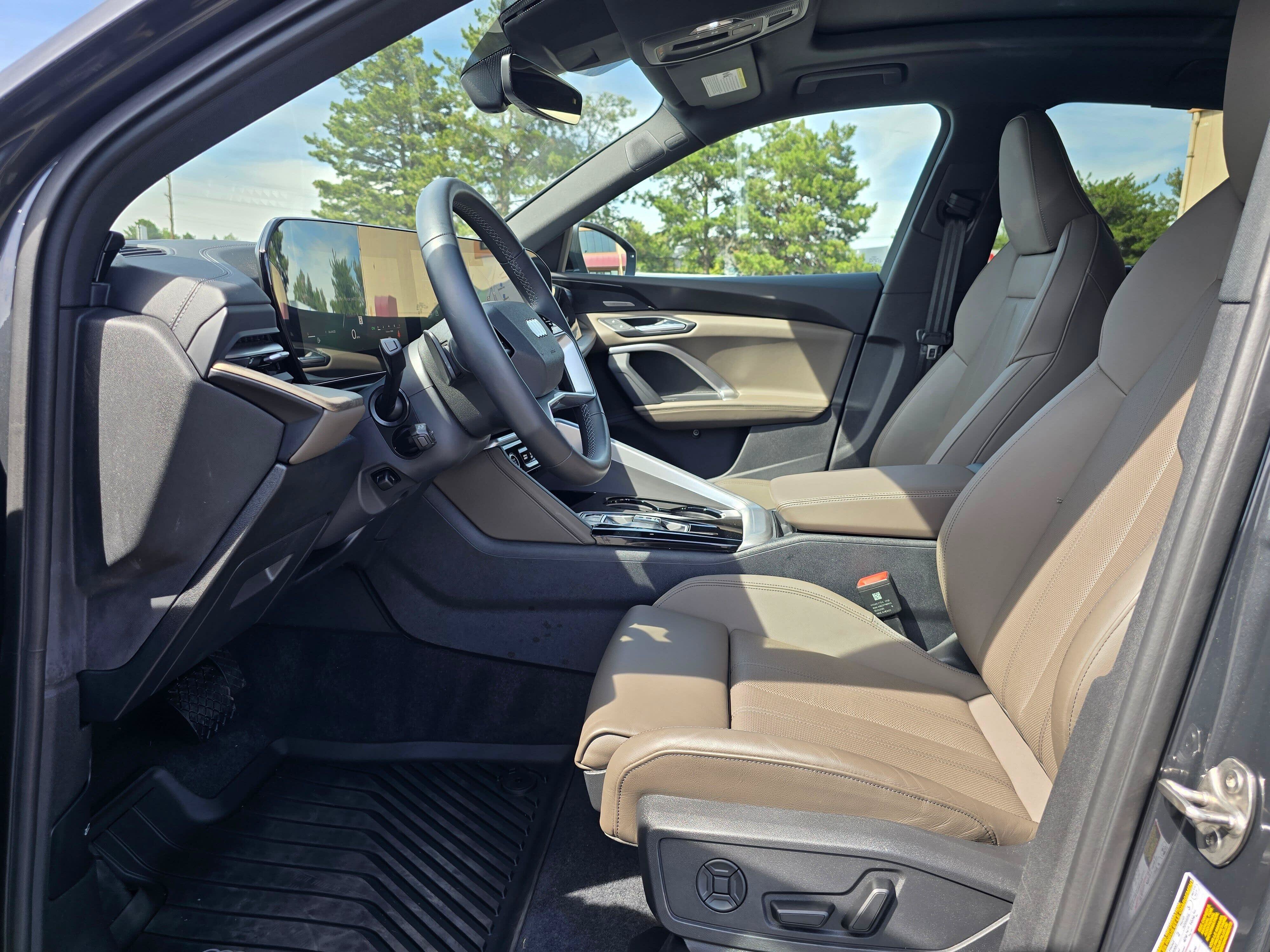Certified 2025 Audi Q5 Premium Plus w/ Premium Plus AWD/4WD image 10