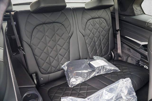 New 2027 BMW X7 xDrive40i w/ M Sport Package AWD/4WD image 23