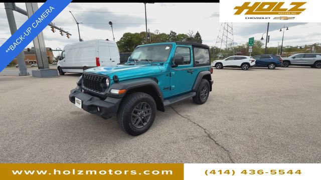 Used 2024 Jeep Wrangler Sport AWD/4WD image 4