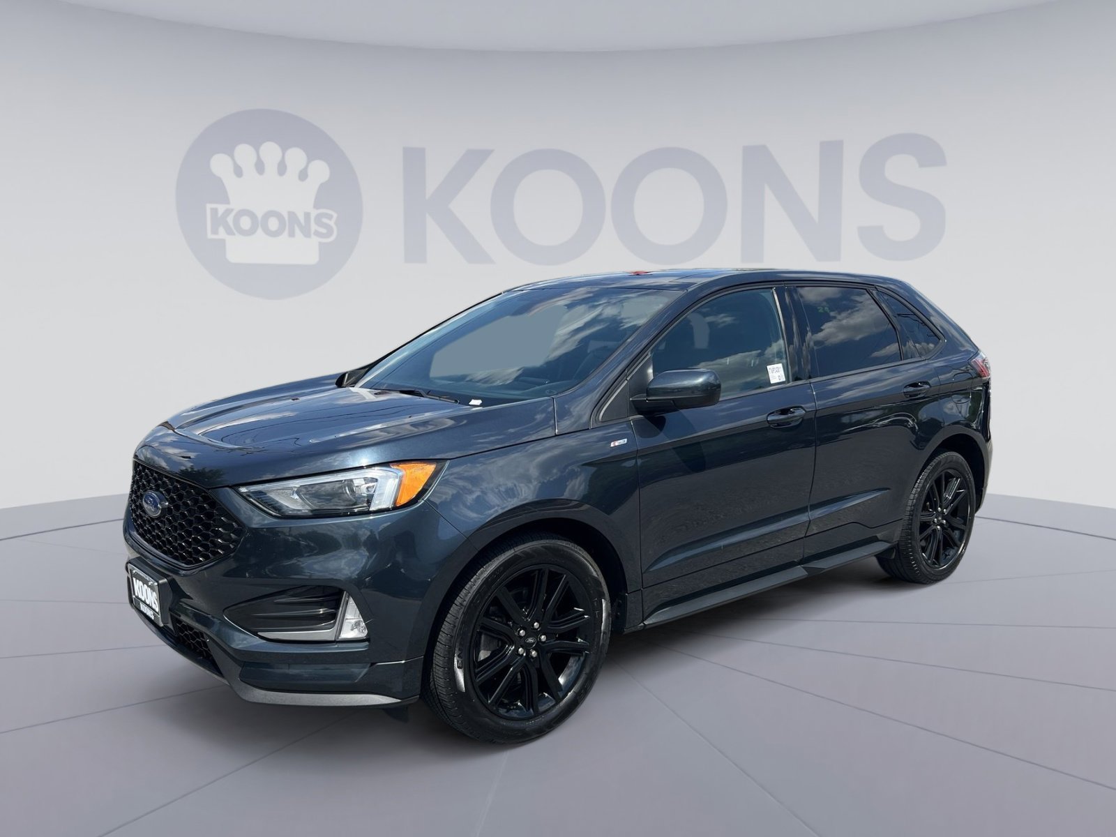 Used 2024 Ford Edge ST-Line
