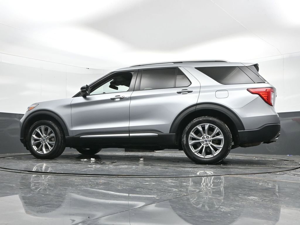 Used 2022 Ford Explorer Limited w/ Equipment Group 301A image 53