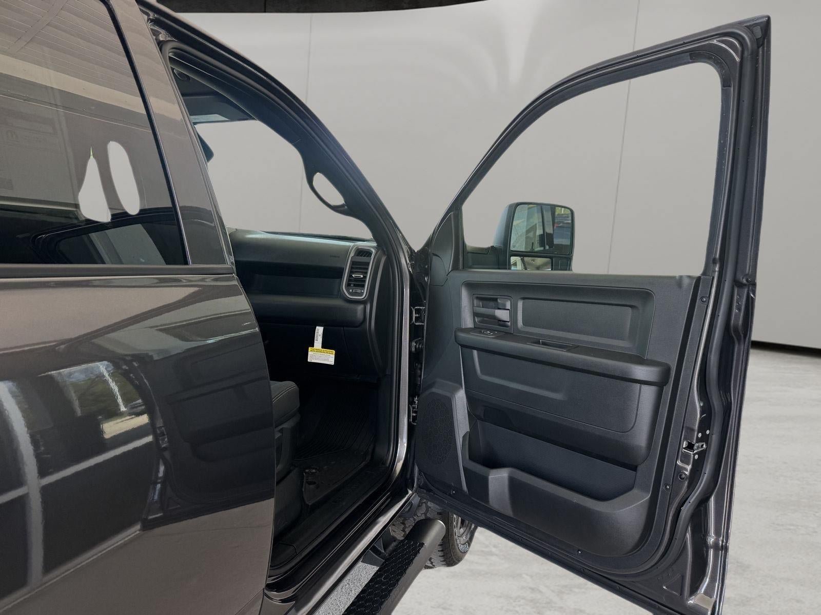 New 2026 RAM 2500 Tradesman AWD/4WD image 28
