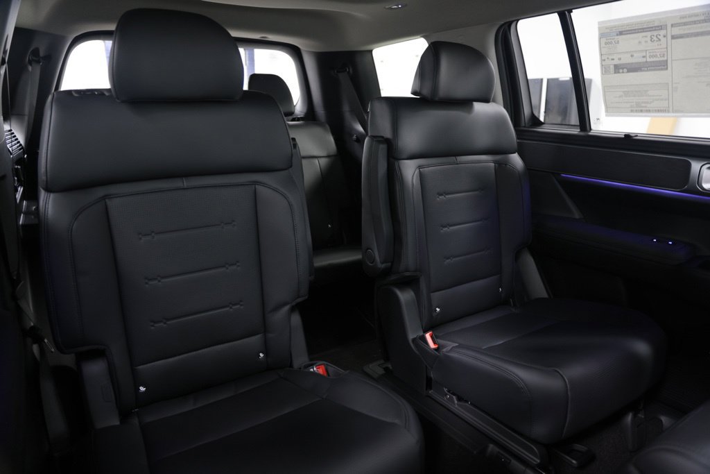 New 2027 Hyundai Santa Fe Limited AWD/4WD image 16