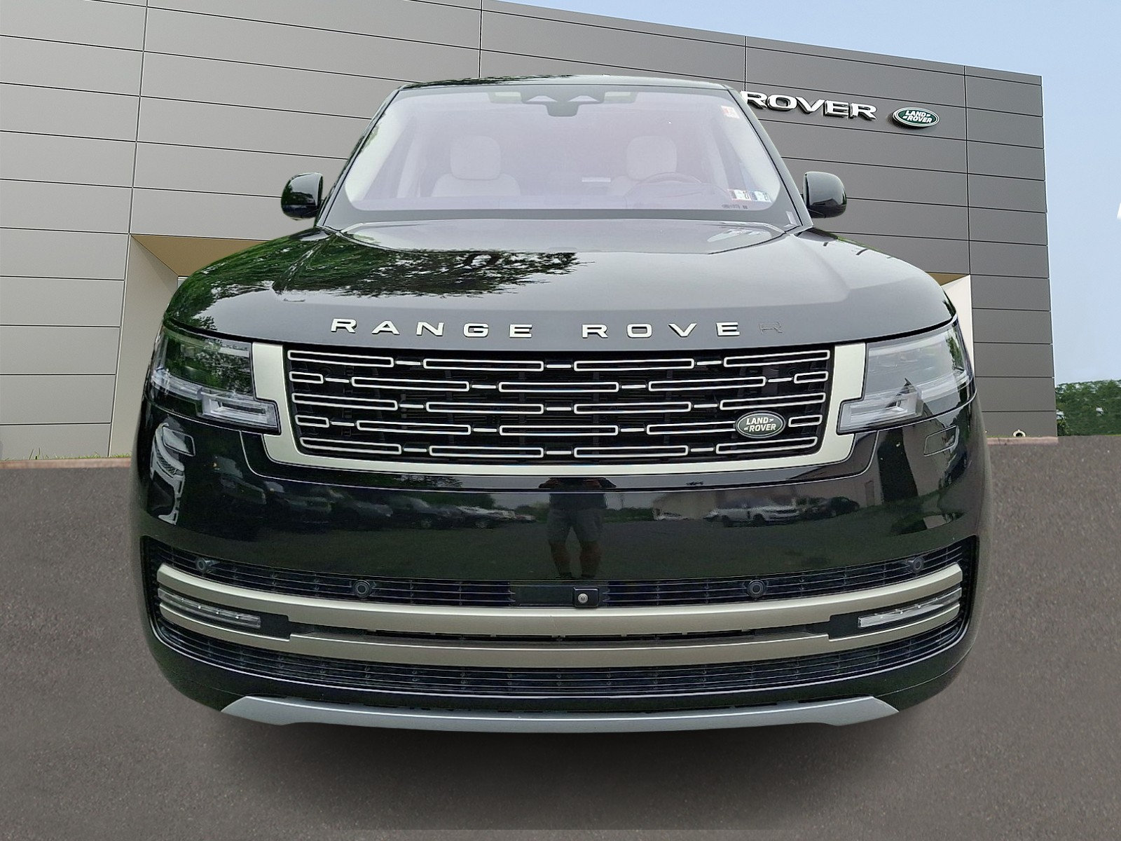 Used 2023 Land Rover Range Rover SE AWD/4WD image 8