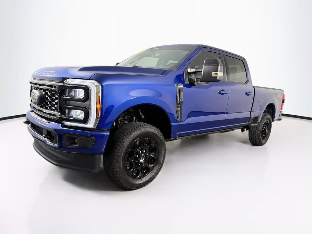 Used 2026 Ford F350 Lariat w/ Black Appearance Package AWD/4WD image 3