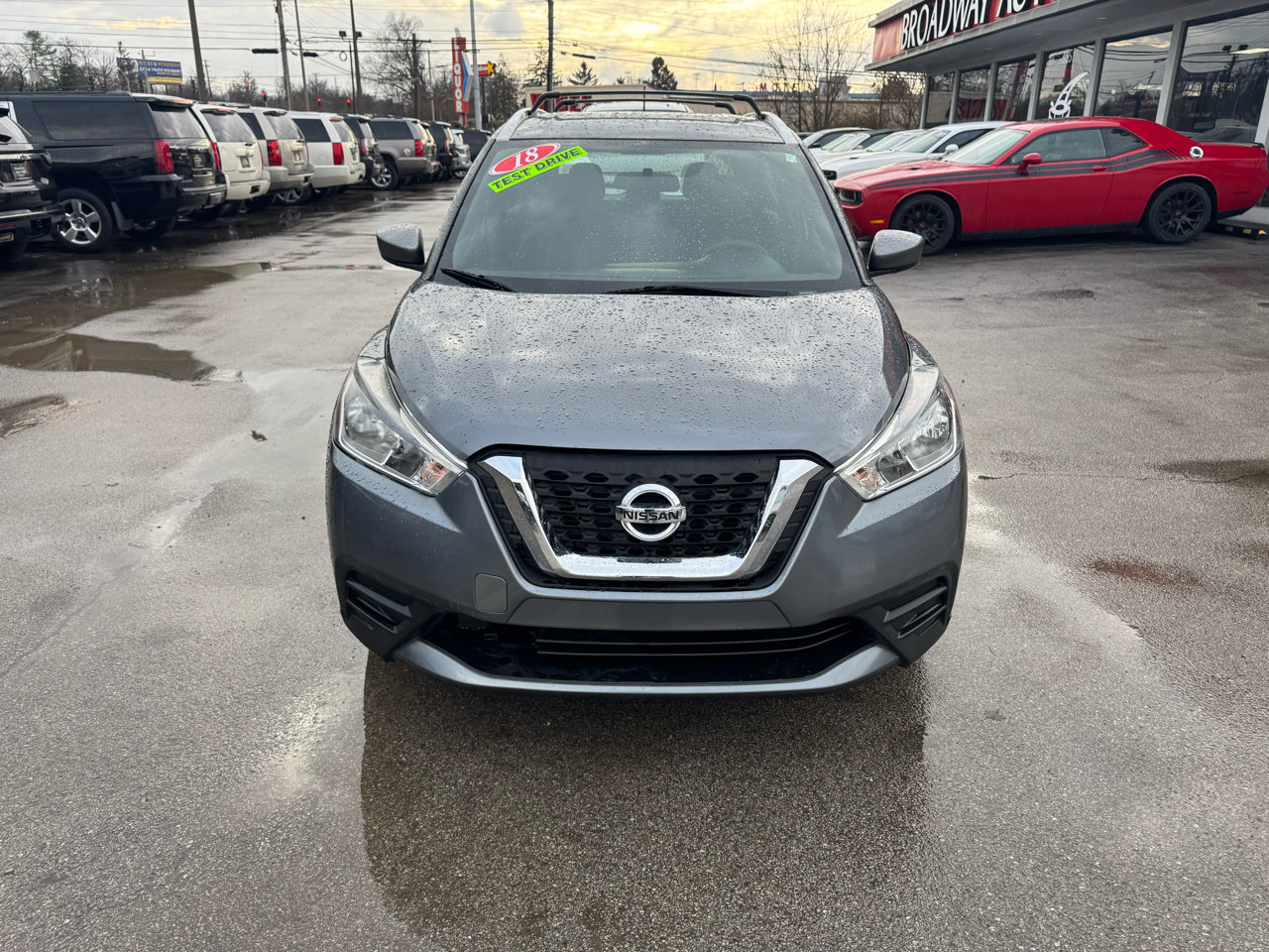 Used 2018 Nissan Kicks SV w/ Exterior Package image 8